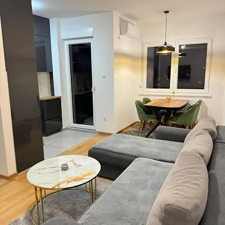 Comfort - Wifi & Parking Apartment